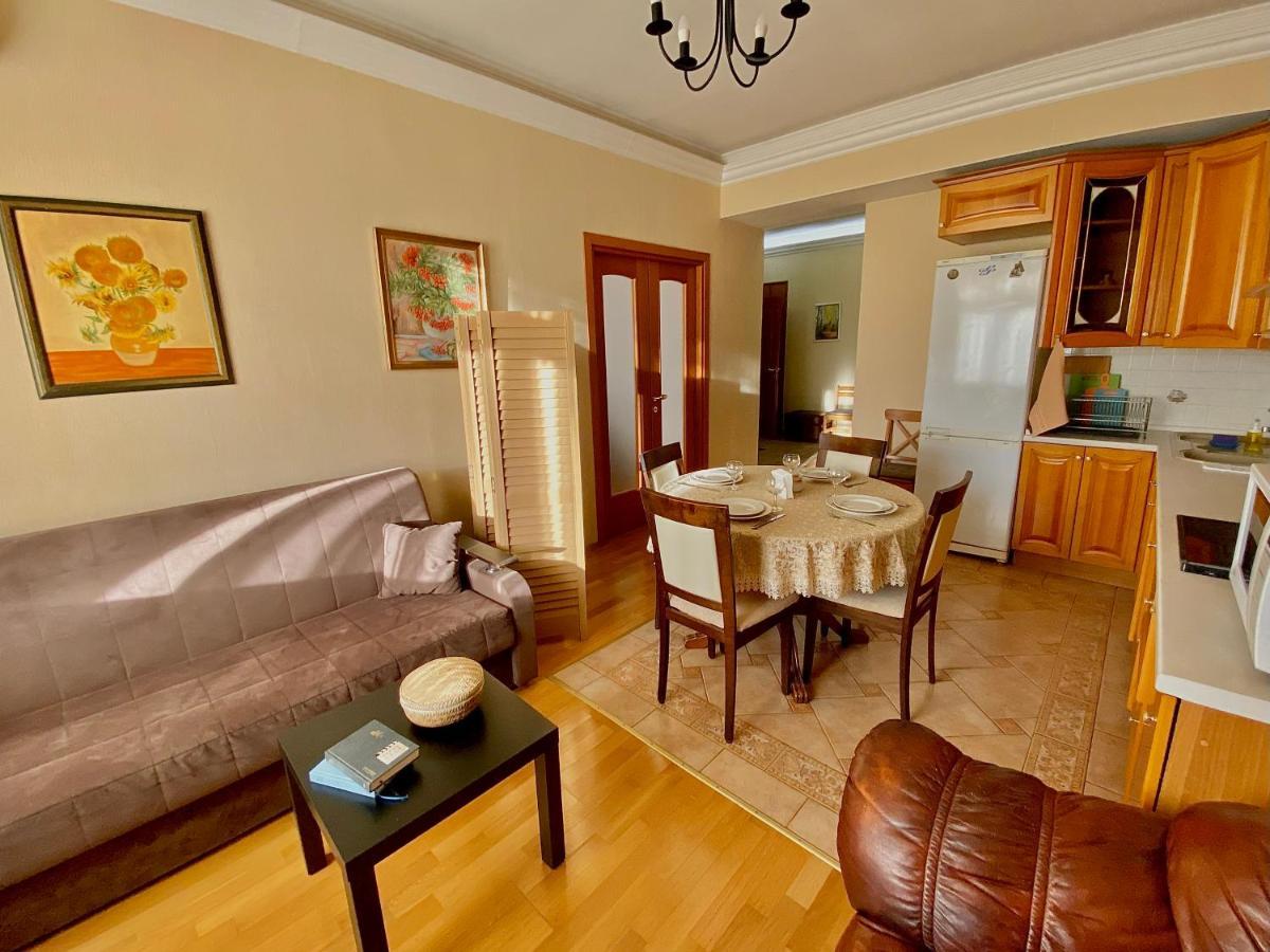 Suite With Kremlin View Tverskaya Moscow Exterior photo